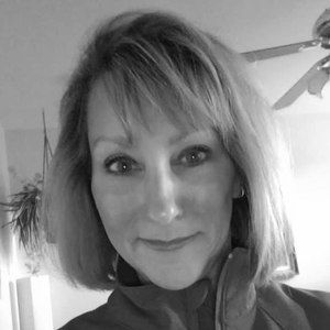 Meet your Posher, Marcia